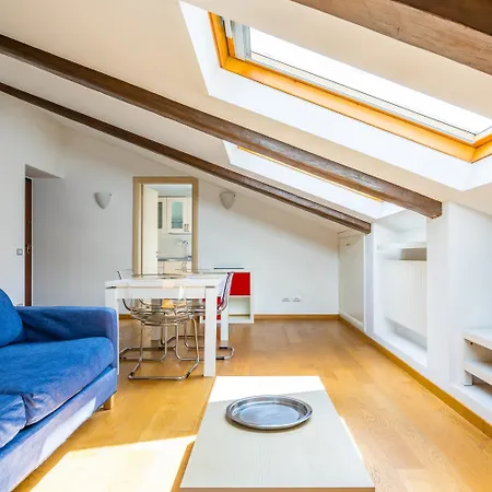 Apartamento Duomo Grand Family Loft Nápoles